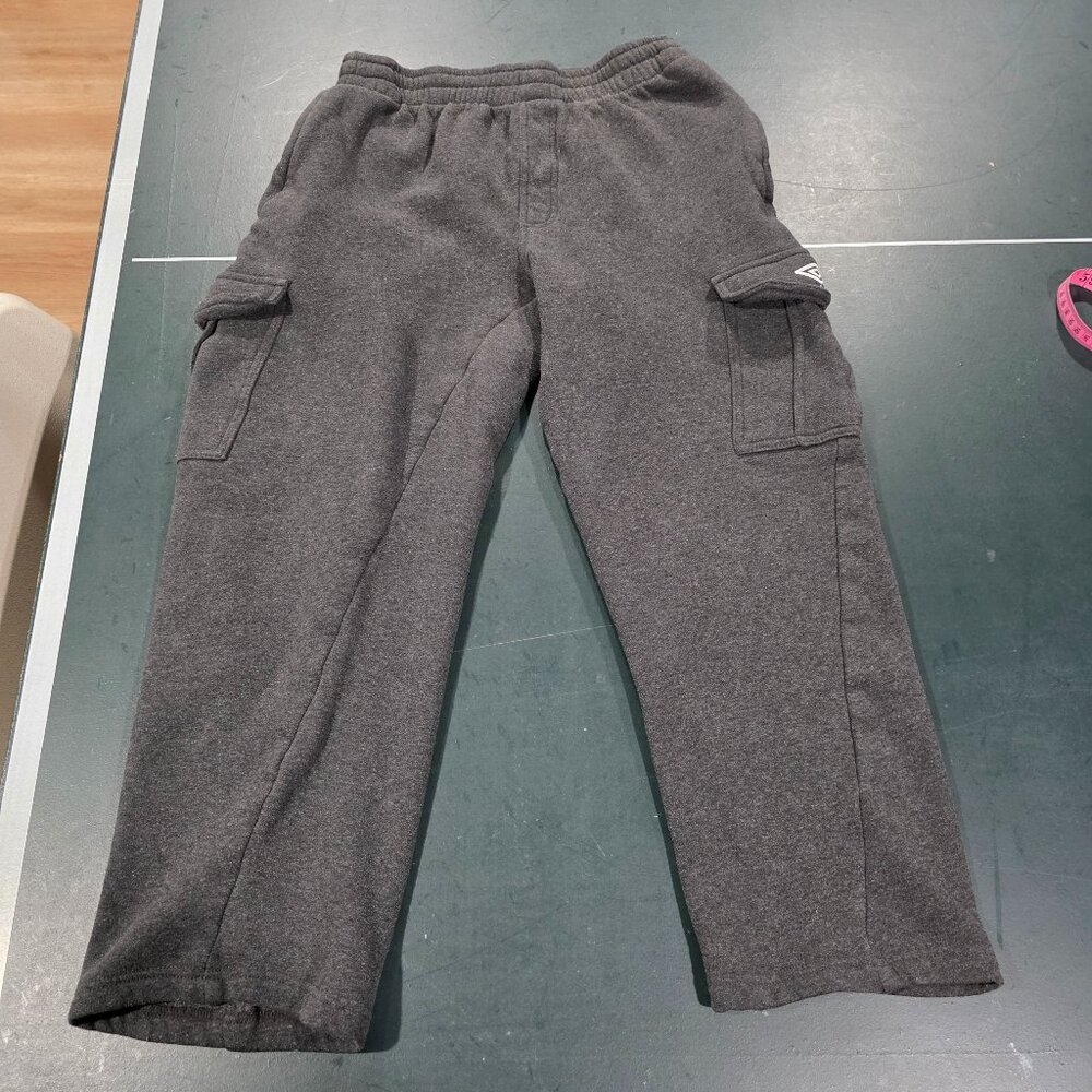 Umbro Gray Cargo Sweatpants Size Medium